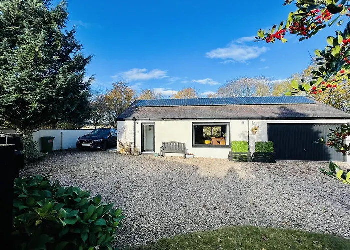 Peterswell Holiday Cottage